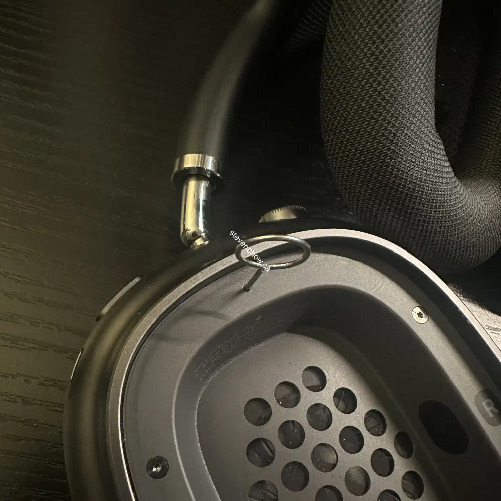 Step 2: Insert sim tool into the hole and push down lightly. Holding the sim tool in this position releases the latch.