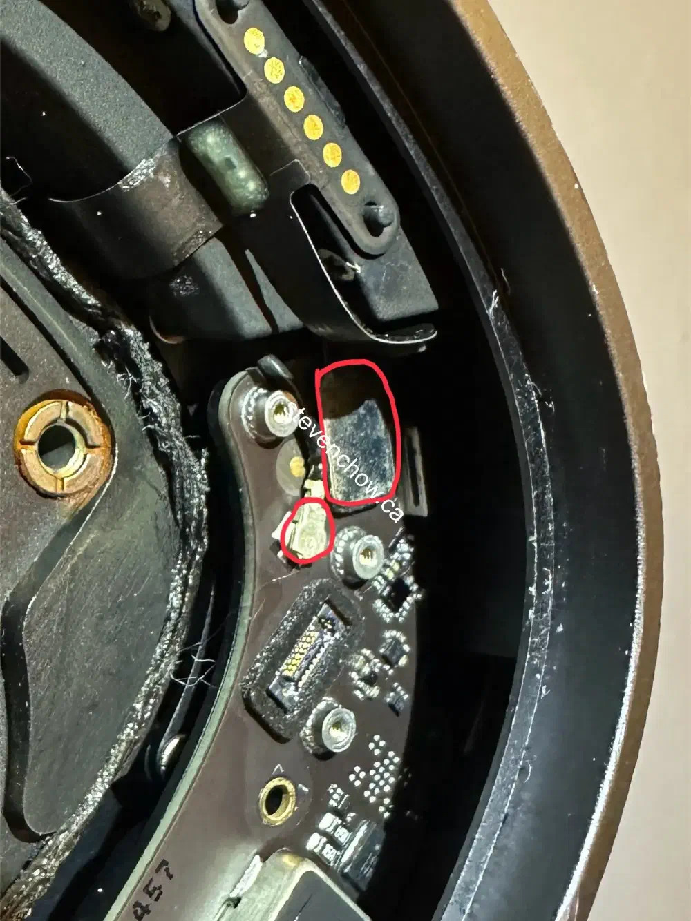 Step 5: Disconnect lower microphone snap connector and bluetooth antenna.